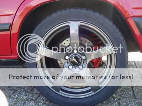 [Afbeelding: Foto-AJQ68TEB.jpg]