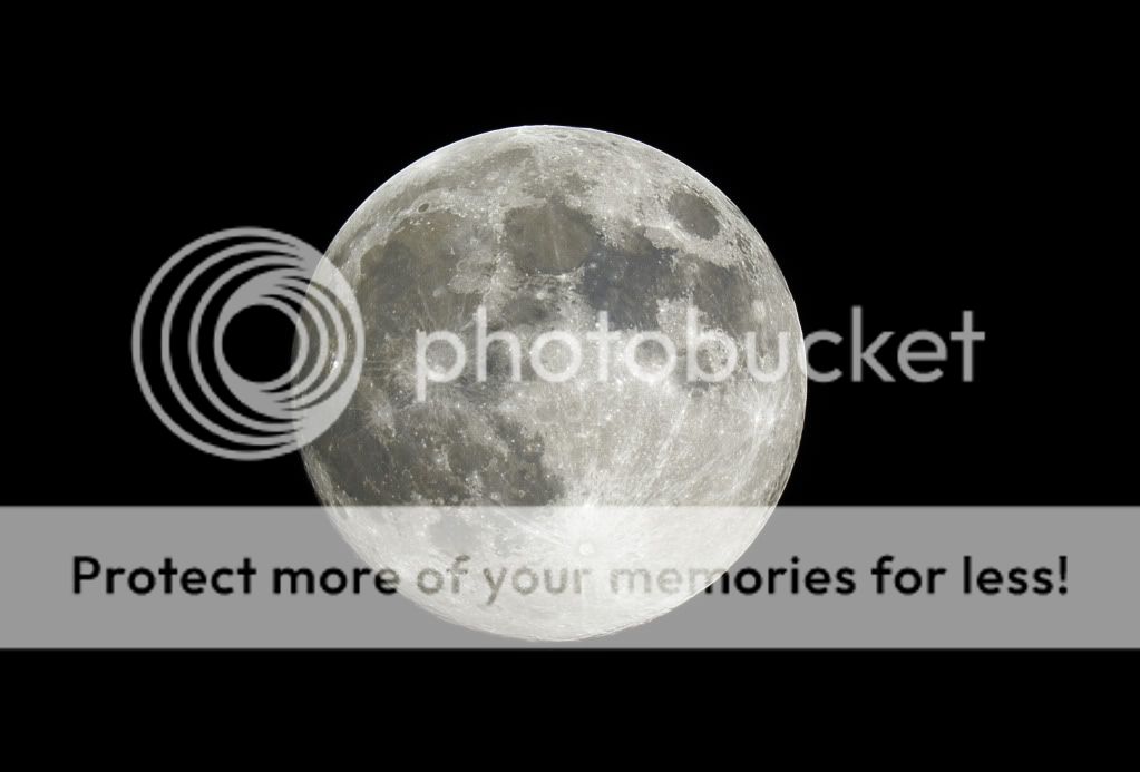 IMAGE: http://i609.photobucket.com/albums/tt180/jer_r6/2ndtrymoon-1.jpg